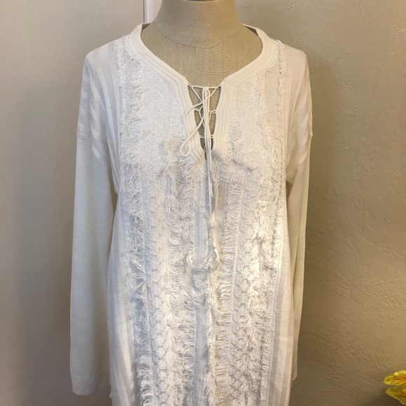 St. John Sweaters - St. John white cashmere sweater, sm